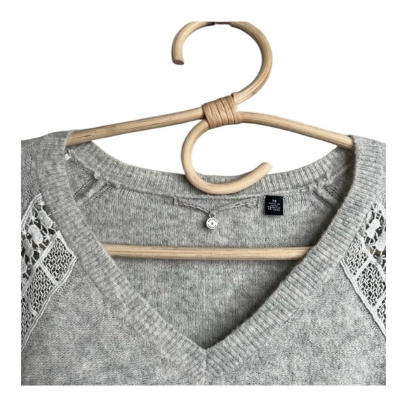 2 Anthro Knitted & Knotted Grey Wool Alpacas Sweaters Cable Knit Crochet Size XS - Picture 6 of 16